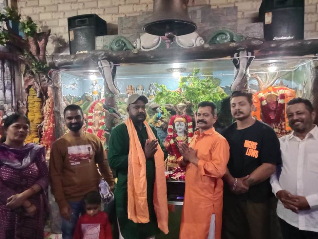Harnek Mahal organized the Kirtan of Baba Balak Nath Ji in Patiala